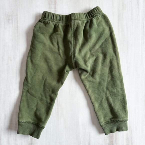 Carter’s dinosaur outfit (size 12-18 months) - Picture 8 of 8